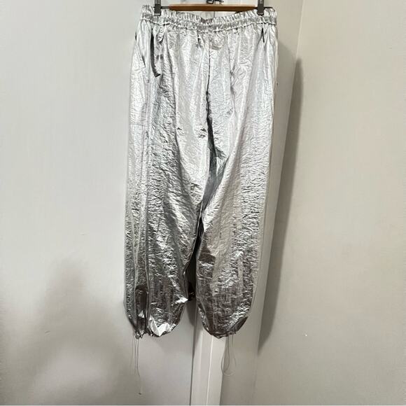 Zara Silver WIDE LEG METALLIC PANTS Size Large - Picture 13 of 13